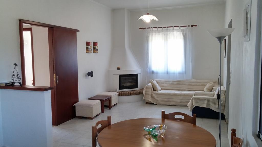 Dora Apartments Tragaki Esterno foto